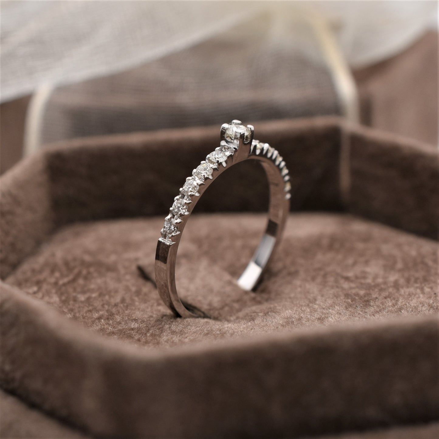 Diamantni prstan DNR690