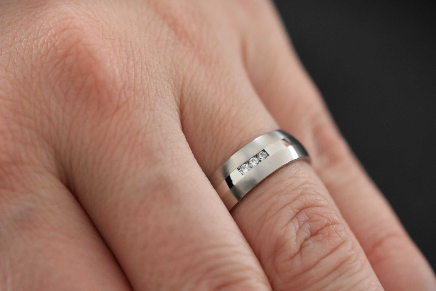 Jekleni poročni prstani JP137