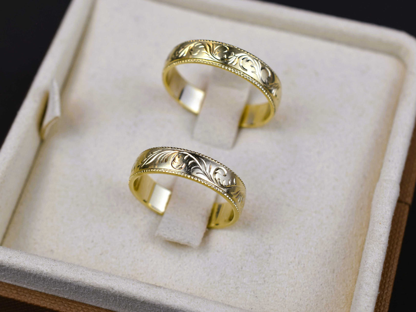 Zlati poročni prstani - rumeno zlato