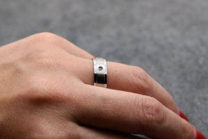 Jekleni poročni prstani JP110